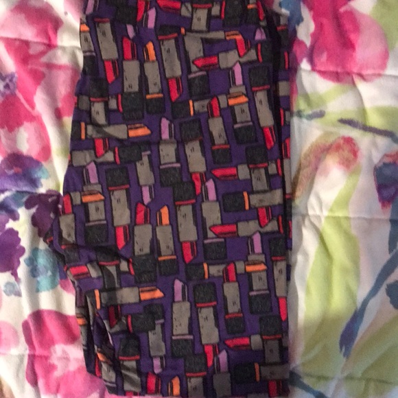 LuLaRoe TC leggings!! - Picture 2 of 2